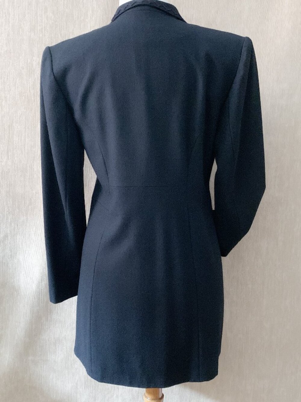 Vintage Simon Chang Single Button Long Blazer | Size 6 - Picture 3 of 8